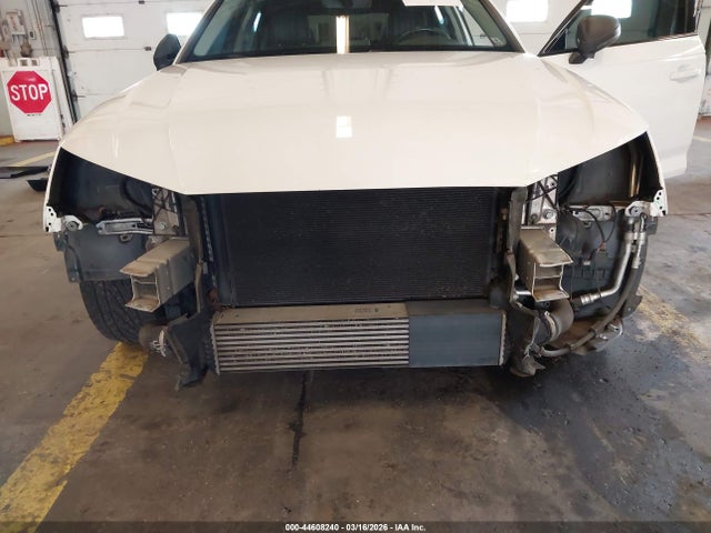 WAULNAF44HN061748 Audi A4 2.0t Premium
