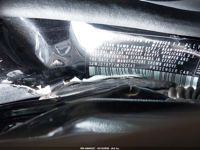 2018 VOLKSWAGEN BEETLE 3VWJD7AT2JM702343 Photo 8