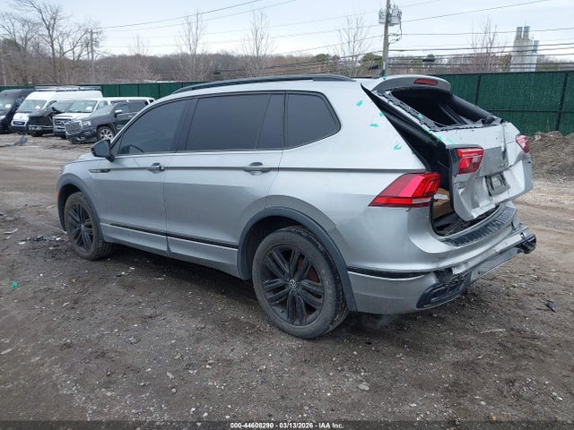 Aukcja sprzedaży 2022 Volkswagen Tiguan 2.0t Se R-line Black, vin: 3VV8B7AX0NM003584, numer aukcji: 44608290