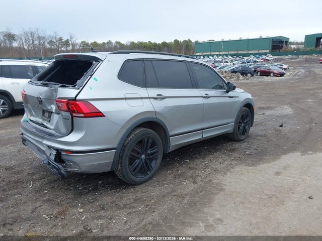 Aukcja sprzedaży 2022 Volkswagen Tiguan 2.0t Se R-line Black, vin: 3VV8B7AX0NM003584, numer aukcji: 44608290
