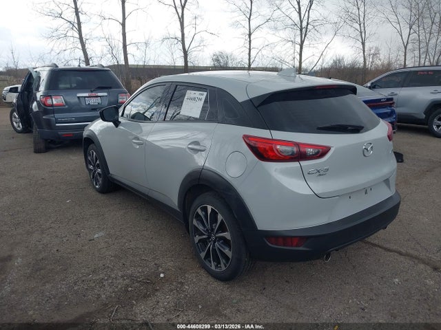 2019 MAZDA CX-3 JM1DKFC76K1401430 Photo 2