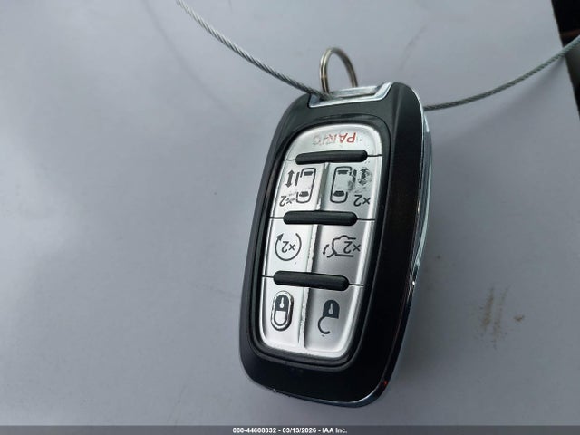 Продаж на аукціоні авто 2020 Chrysler Pacifica Touring L, vin: 2C4RC1BGXLR137228, номер лоту: 44608332