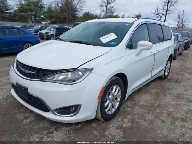 Продаж на аукціоні авто 2020 Chrysler Pacifica Touring L, vin: 2C4RC1BGXLR137228, номер лоту: 44608332
