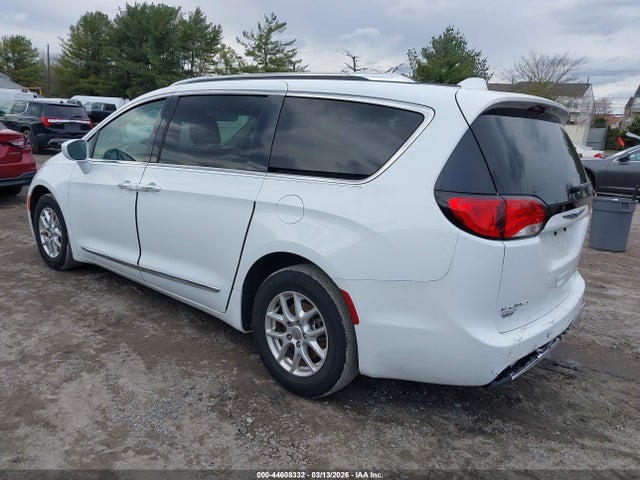 Продаж на аукціоні авто 2020 Chrysler Pacifica Touring L, vin: 2C4RC1BGXLR137228, номер лоту: 44608332
