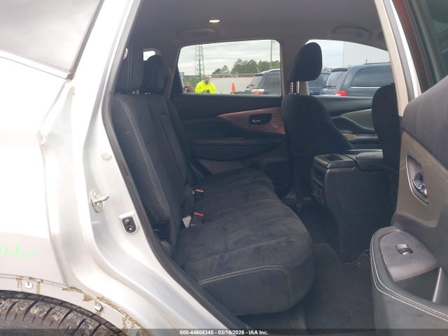 5N1AZ2MGXJN138691 Nissan MURANO SV