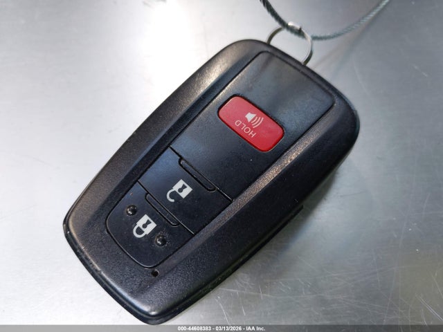 JTNK4RBEXK3040013 Toyota COROLLA SE