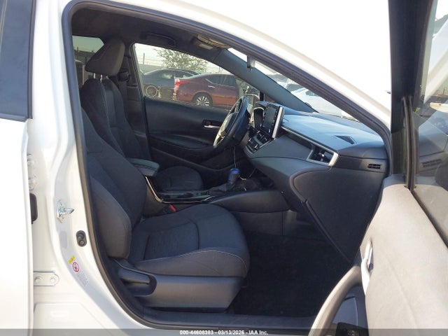 JTNK4RBEXK3040013 Toyota COROLLA SE