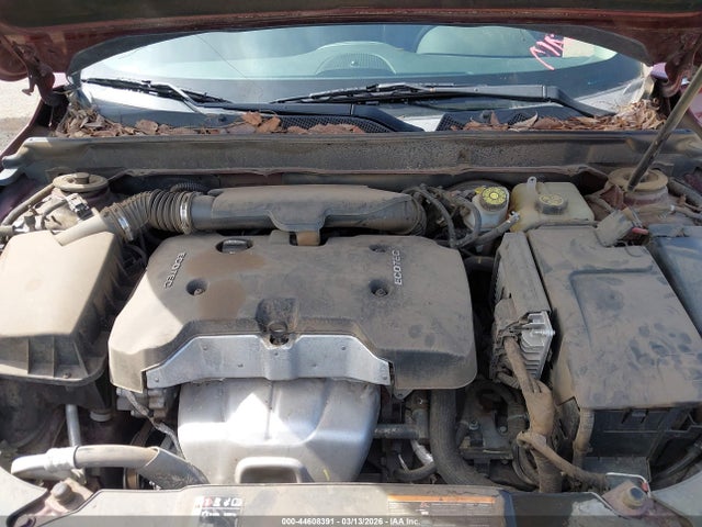 1G11D5SL1FF131353 Chevrolet MALIBU 2LT