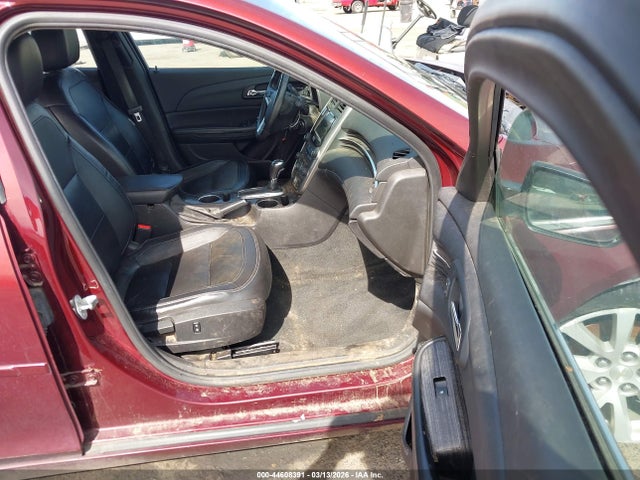 1G11D5SL1FF131353 Chevrolet MALIBU 2LT