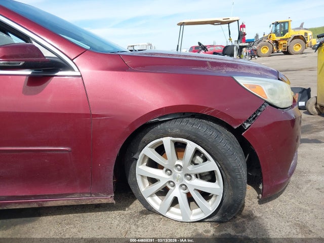 1G11D5SL1FF131353 Chevrolet MALIBU 2LT