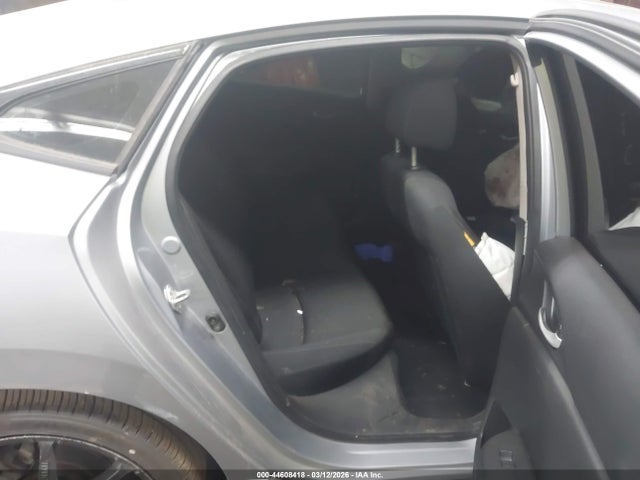 2HGFC2F55JH505661 Honda Civic Lx