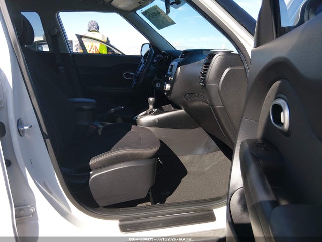 KNDJN2A23G7388053 KIA Soul