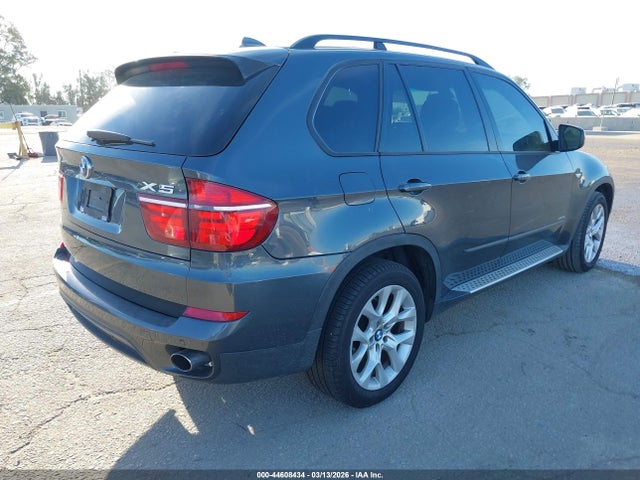 2011 BMW X5 5UXZV4C51BL406165 Photo 3