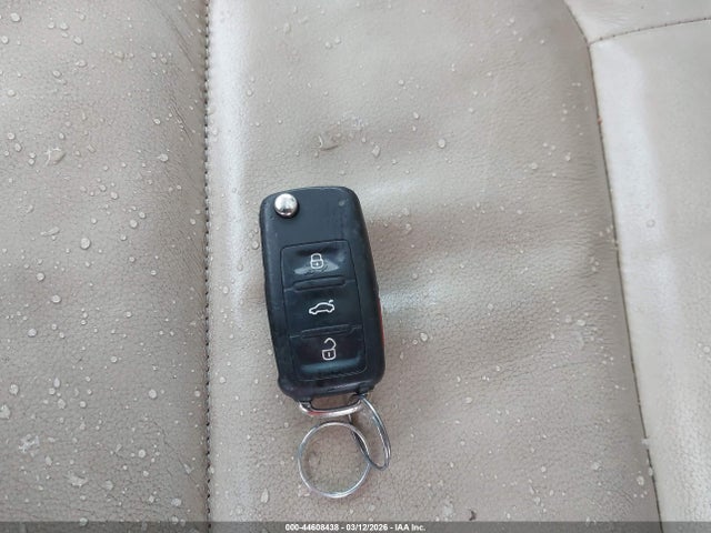 2012 VOLKSWAGEN TIGUAN WVGAV7AX7CW583304 Photo 10