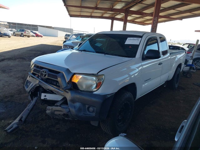 Toyota Tacoma 2015 5TFTX4CN3FX066291 Image 2