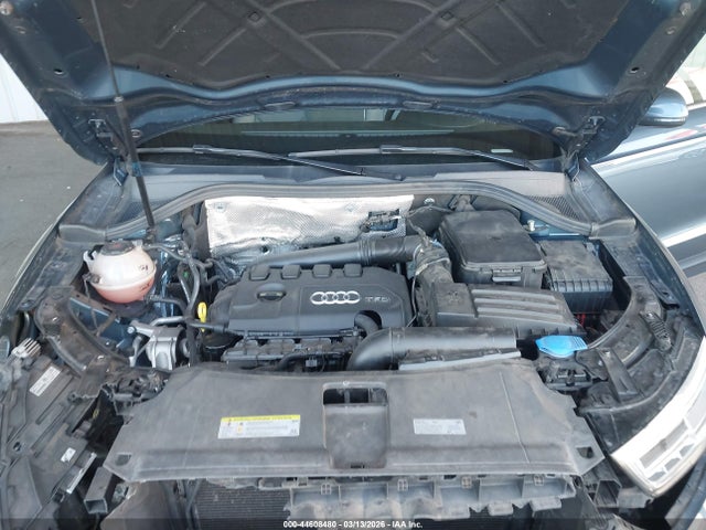 WA1JCCFS4JR029451 Audi Q3 2.0t Premium/2.0t Sport Premium