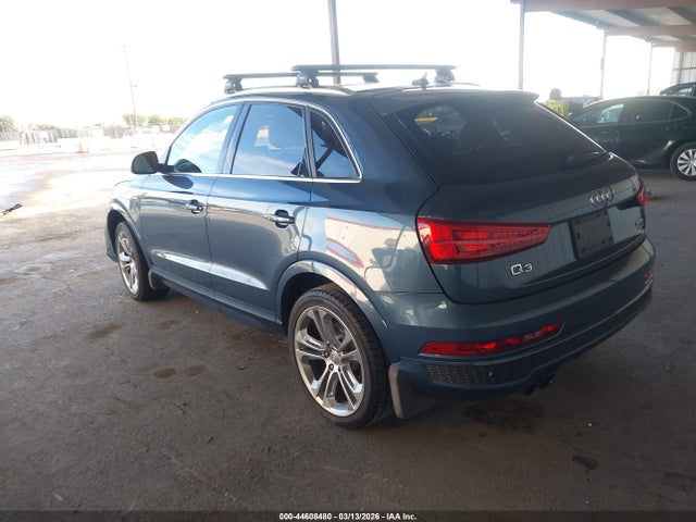 WA1JCCFS4JR029451 Audi Q3 2.0t Premium/2.0t Sport Premium