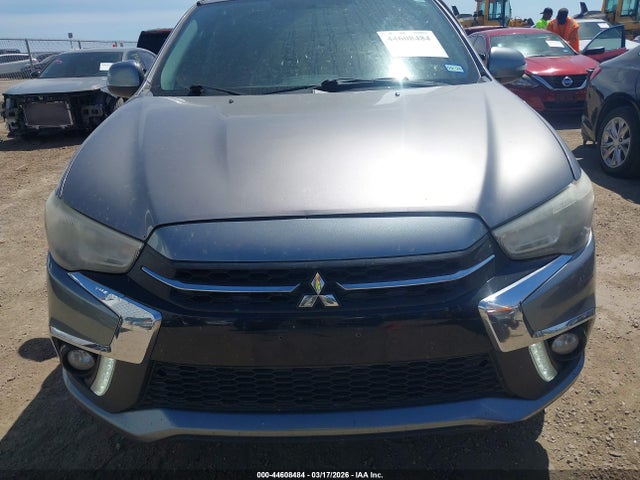 44608484 :رقم المزاد ، JA4AP3AW3JU002141 vin ، 2018 Mitsubishi Outlander Sport 2.4 Se مزاد بيع