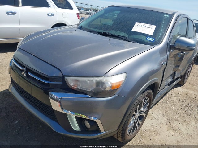 44608484 :رقم المزاد ، JA4AP3AW3JU002141 vin ، 2018 Mitsubishi Outlander Sport 2.4 Se مزاد بيع