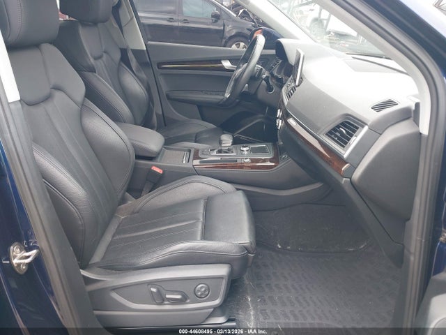 2019 Audi Q5 45 Premium მანქანა იყიდება აუქციონზე, vin: WA1BNAFY1K2068676, აუქციონის ნომერი: 44608495