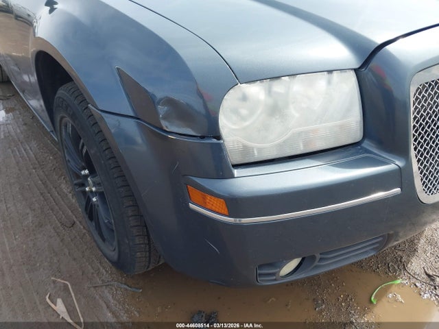 2008 Chrysler 300 Touring მანქანა იყიდება აუქციონზე, vin: 2C3KK53G78H160218, აუქციონის ნომერი: 44608514