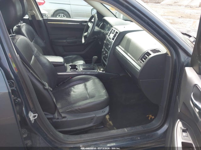 2008 Chrysler 300 Touring მანქანა იყიდება აუქციონზე, vin: 2C3KK53G78H160218, აუქციონის ნომერი: 44608514