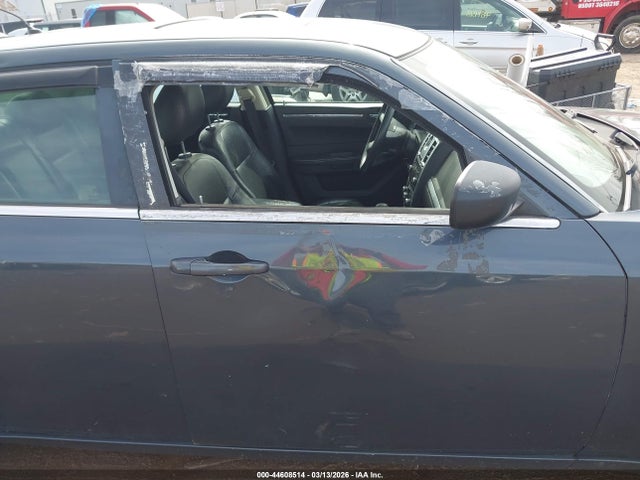 2008 Chrysler 300 Touring მანქანა იყიდება აუქციონზე, vin: 2C3KK53G78H160218, აუქციონის ნომერი: 44608514