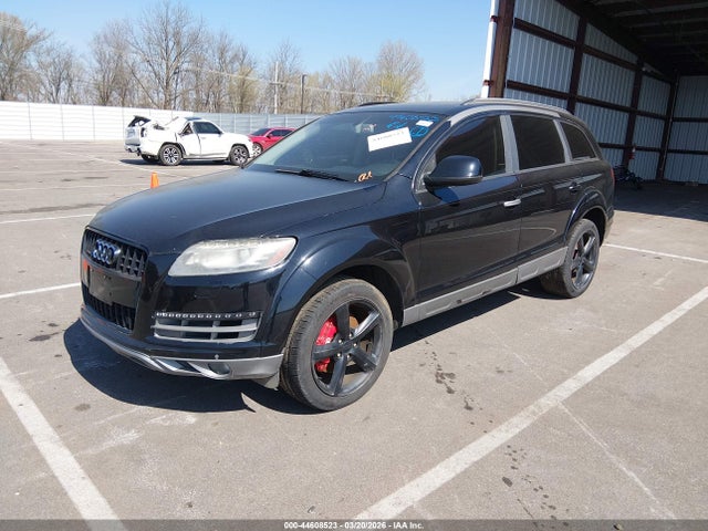 2015 AUDI Q7 WA1LGAFE1FD009268 Photo 1