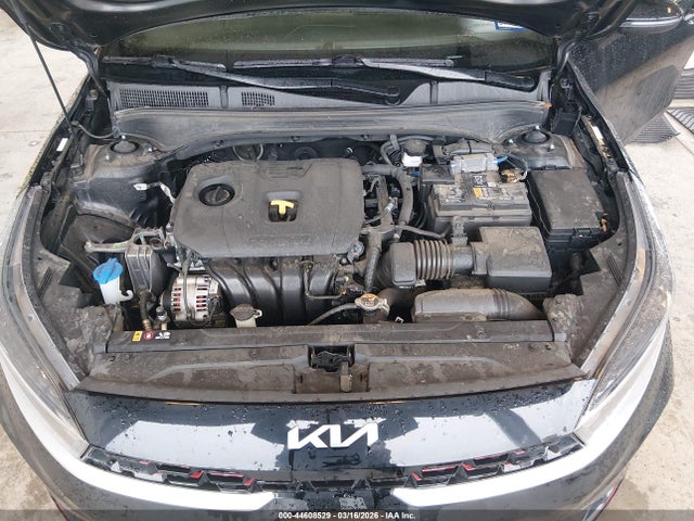 3KPF54AD5PE662596 KIA Forte Gt-line