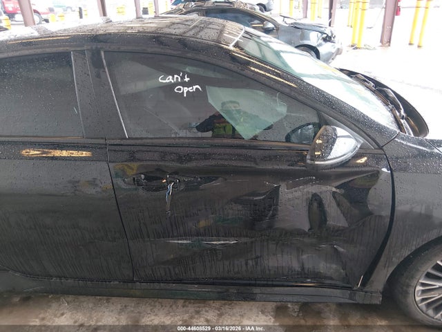 3KPF54AD5PE662596 KIA Forte Gt-line