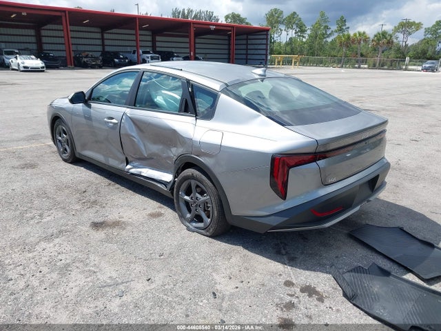 2025 Kia K4 Lxs მანქანა იყიდება აუქციონზე, vin: 3KPFT4DE5SE134043, აუქციონის ნომერი: 44608540