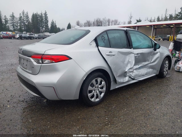 Toyota COROLLA LE 2020 5YFEPRAE2LP048416 Image 4
