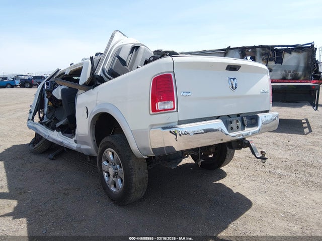 2016 RAM 2500 3C6UR5FL4GG244706 Photo 2