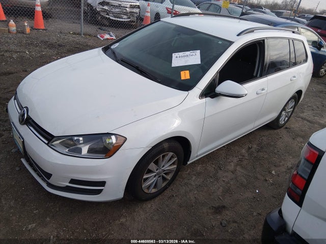 Продажа на аукционе авто 2017 Volkswagen Golf Sportwagen Tsi S, vin: 3VWA17AU4HM504004, номер лота: 44608563
