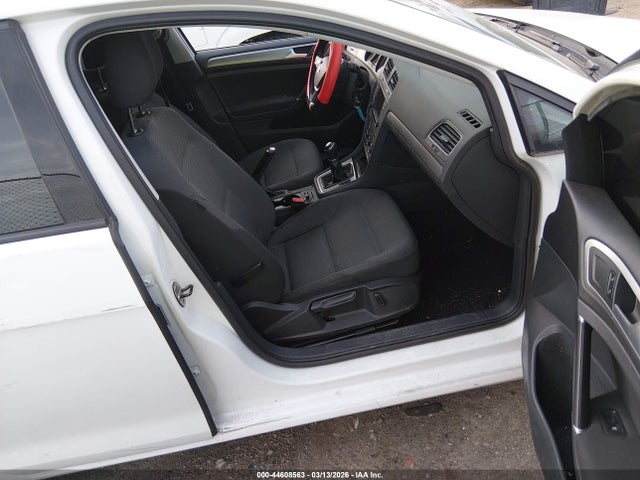 Продажа на аукционе авто 2017 Volkswagen Golf Sportwagen Tsi S, vin: 3VWA17AU4HM504004, номер лота: 44608563
