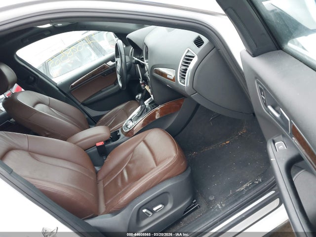 44608565 :رقم المزاد ، WA1LFAFP4FA083502 vin ، 2015 Audi Q5 2.0t Premium مزاد بيع