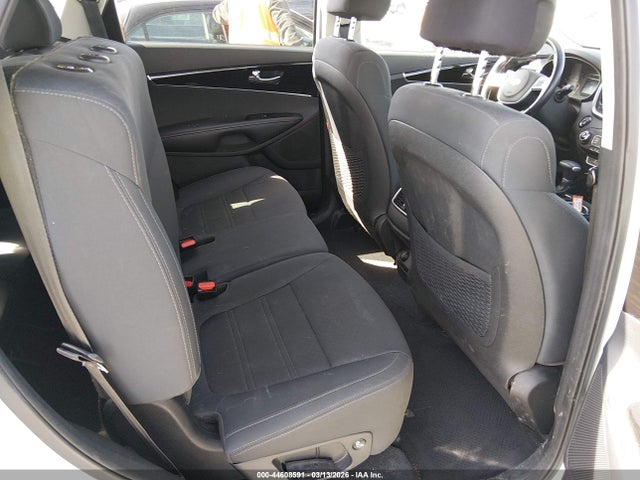 44608591 :رقم المزاد ، 5XYPGDA55LG679838 vin ، 2020 Kia Sorento 3.3l S مزاد بيع