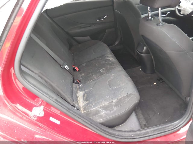 KMHLL4AGXMU128098 Hyundai ELANTRA SE