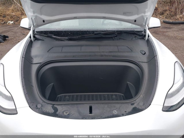 2023 TESLA MODEL Y 7SAYGDEE9PA062440 Photo 9