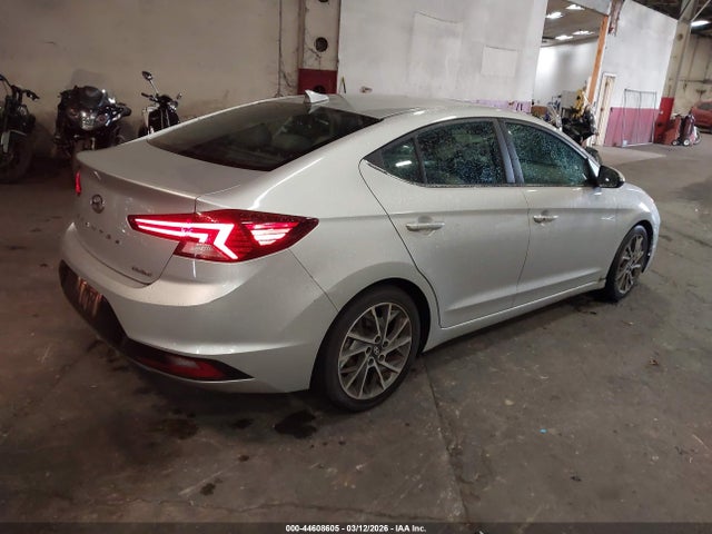 Hyundai Elantra Limited 2019 5NPD84LF1KH446732 Image 4