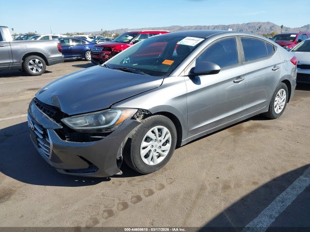 Hyundai ELANTRA SE 2017 KMHD74LF1HU129207 Image 2