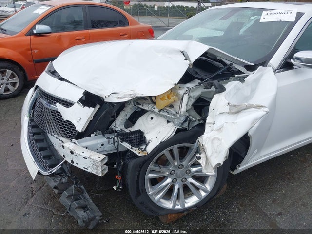 Продажа на аукционе авто 2016 Chrysler 300c, vin: 2C3CCAEGXGH359284, номер лота: 44608612