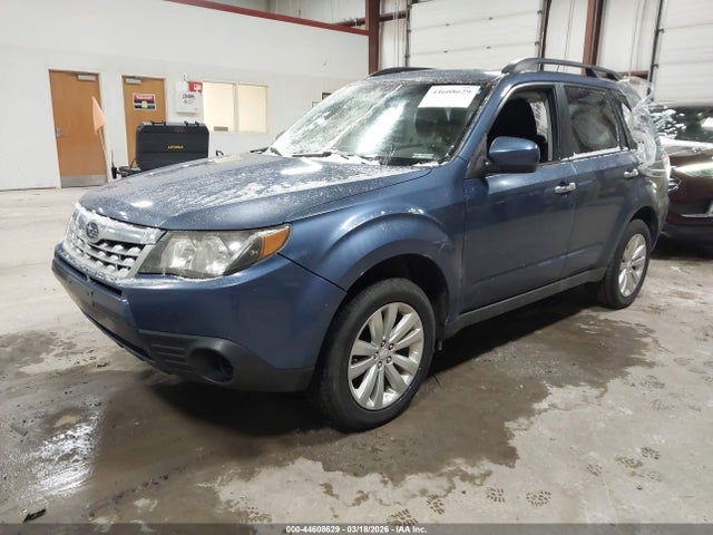 Продажа на аукционе авто 2012 Subaru Forester 2.5x Premium, vin: JF2SHBCC0CH461323, номер лота: 44608629