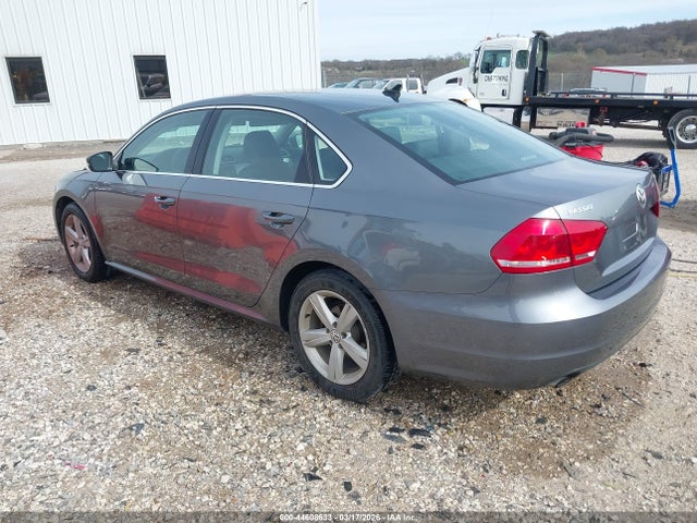 Продаж на аукціоні авто 2015 Volkswagen Passat 1.8t Limited Edition, vin: 1VWAT7A36FC113906, номер лоту: 44608633