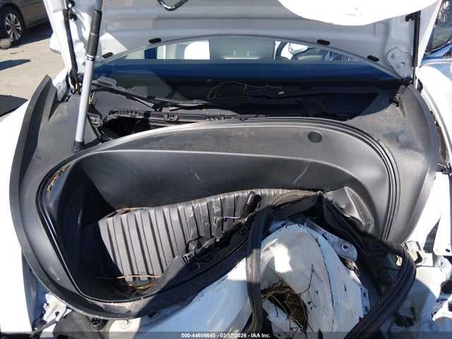 5YJ3E1EB0LF791411 Tesla Model 3 Long Range Dual Motor All-wheel Drive