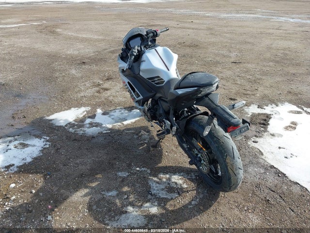 2026 Kawasaki Ex650 P მანქანა იყიდება აუქციონზე, vin: ML5EXEP18TDAH0316, აუქციონის ნომერი: 44608648