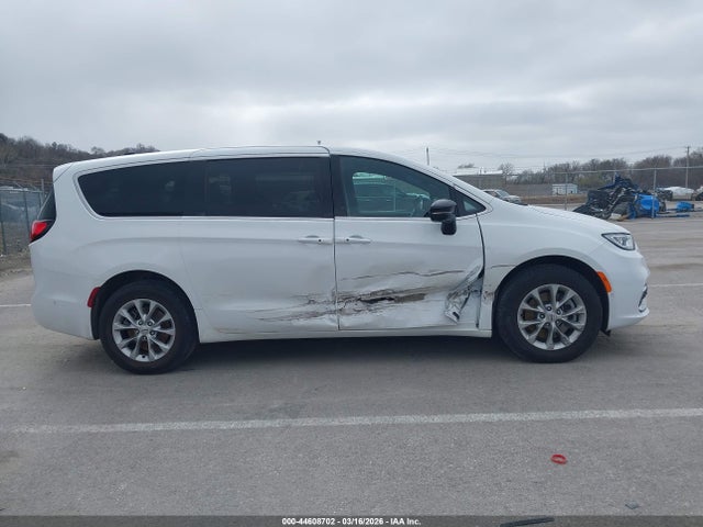 2025 Chrysler Pacifica Select მანქანა იყიდება აუქციონზე, vin: 2C4RC3BG8SR523110, აუქციონის ნომერი: 44608702