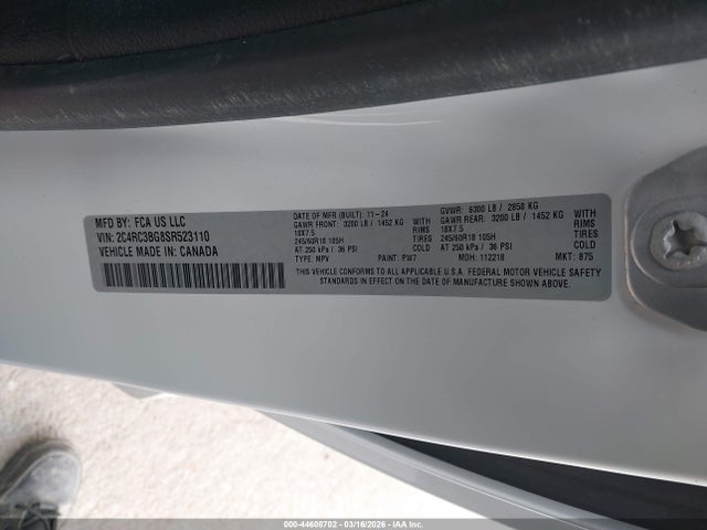 2025 CHRYSLER PACIFICA 2C4RC3BG8SR523110 Photo 8