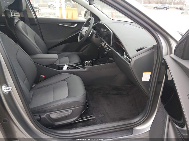 KNDCR3L13S5142325 KIA Niro Ev Wind