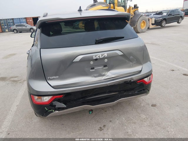 KNDCR3L13S5142325 KIA Niro Ev Wind
